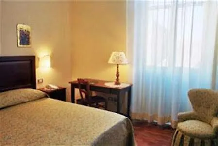 La Vetreria 4* Aeroporto di Catania Fontana Rossa